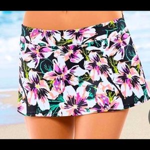 Women’s swim skirt XXL - attached bikini